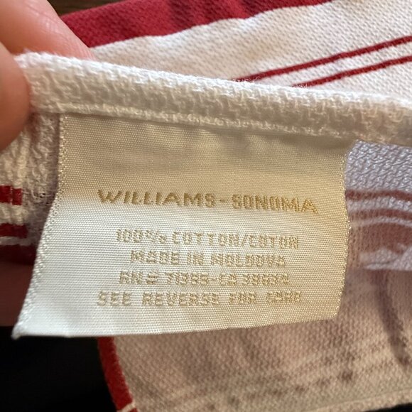 Christmas/Winter Kitchen Dish Towels Lot of 6 - Picture 4 of 11